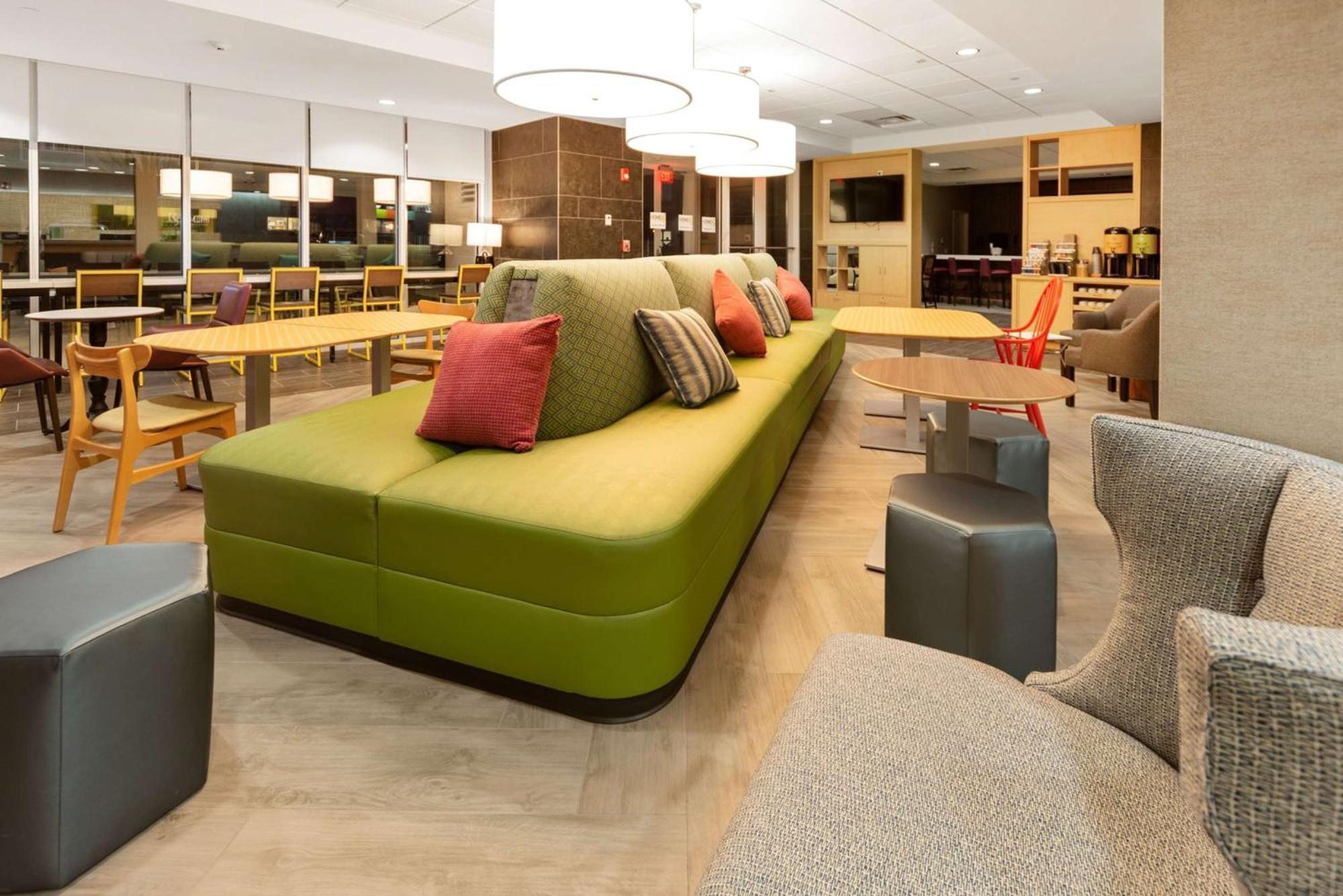 Home2 Suites By Hilton Newark Airport Екстериор снимка