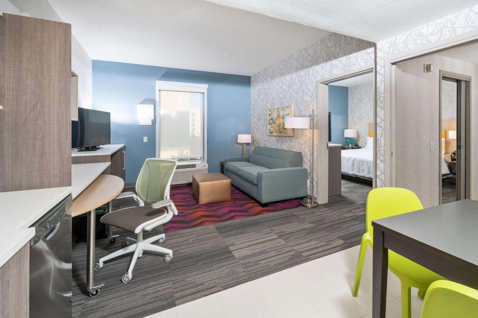 Home2 Suites By Hilton Newark Airport Екстериор снимка