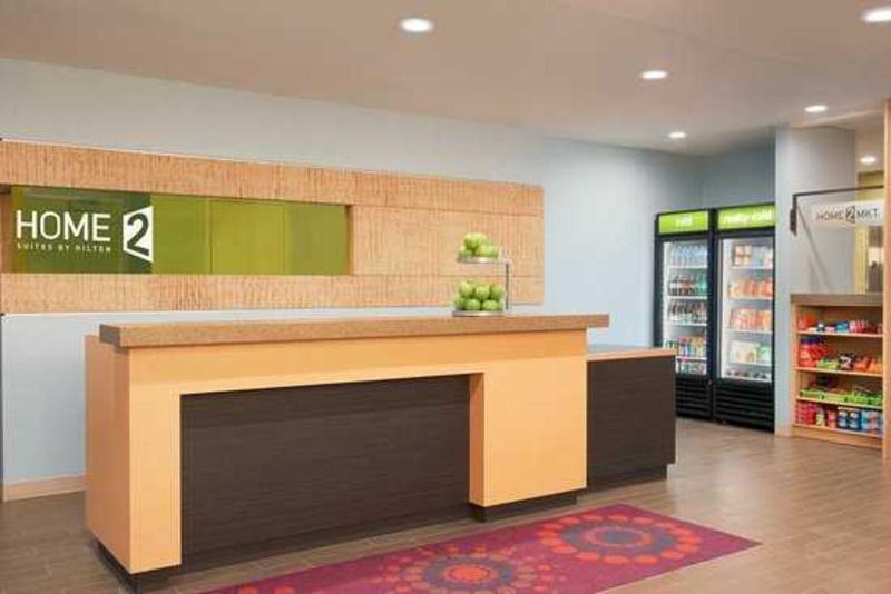Home2 Suites By Hilton Newark Airport Екстериор снимка