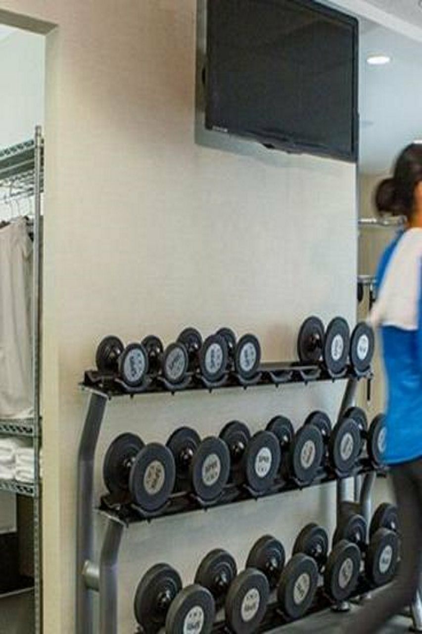 Home2 Suites By Hilton Newark Airport Екстериор снимка